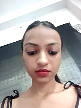 Your-Kitkat online show from 09/16/25, 08:48