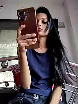 Your-Kitkat online show from 10/22/25, 05:19