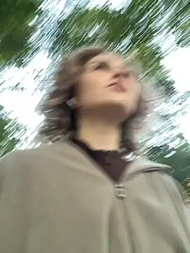 Snapshot of KellyKeler chatting on 09/26/25, 02:43 KellyKeler online show from 09/26/25, 02:43