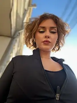 Snapshot of KellyKeler chatting on 11/27/25, 12:07 KellyKeler online show from 11/27/25, 12:07