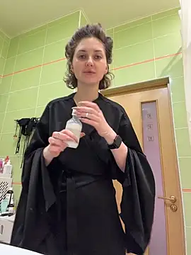 Snapshot of KellyKeler chatting on 03/04/26, 11:27 KellyKeler online show from 03/04/26, 11:27