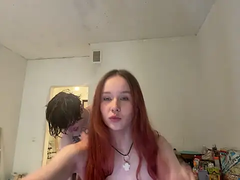 Snapshot of Remmy_Foxx_ chatting on 09/18/25, 11:56 Remmy Foxx  online show from 09/18/25, 11:56