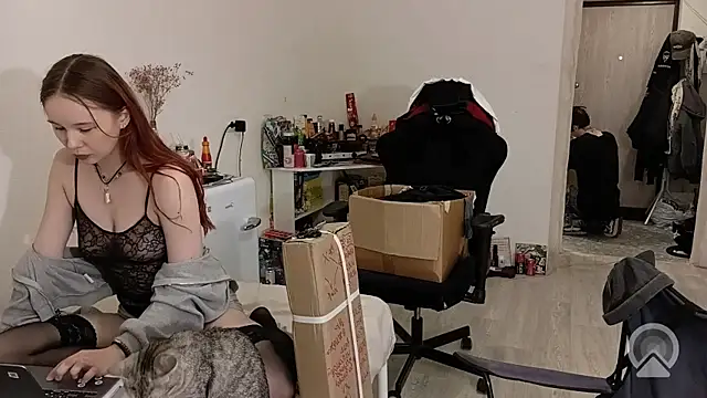 Snapshot of Remmy_Foxx_ chatting on 10/11/25, 12:36 Remmy Foxx  online show from 10/11/25, 12:36