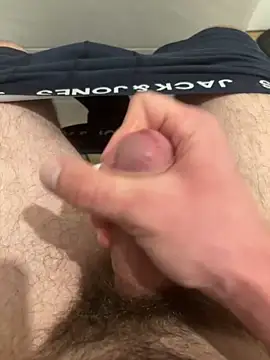 Snapshot of hugehairycock_98 chatting on 10/03/25, 05:21 hugehairycock 98 online show from 10/03/25, 05:21