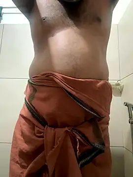 malluu online show from 12/22/25, 12:40