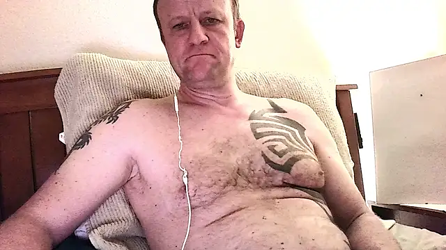 Snapshot of Yournaughty chatting on 02/16/26, 05:58 Yournaughty online show from 02/16/26, 05:58