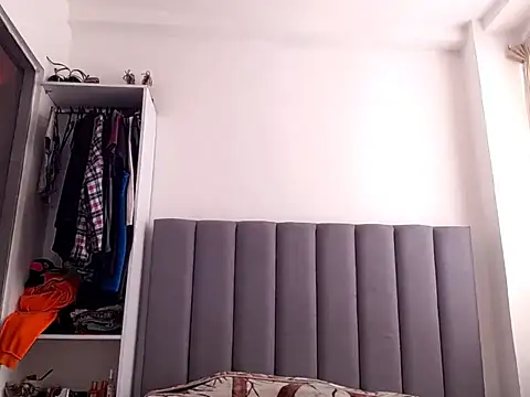 Snapshot of saara_johnson496 chatting on 05/19/26, 01:50 saara johnson496 online show from 05/19/26, 01:50