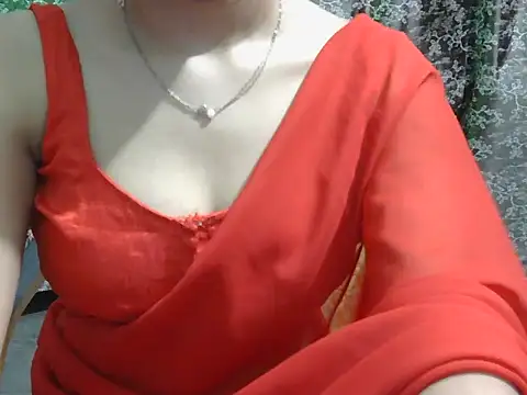 lovely soniya online show from 04/23/26, 12:29