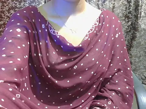 lovely soniya online show from 05/20/26, 05:57