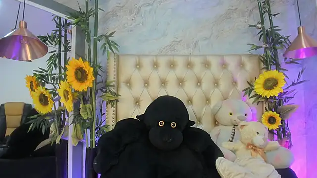 LittleeJaz online show from 05/02/26, 04:50