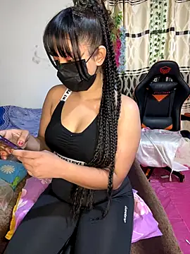 Snapshot of Ariana__Marie chatting on 11/26/25, 10:11 Ariana Marie online show from 11/26/25, 10:11