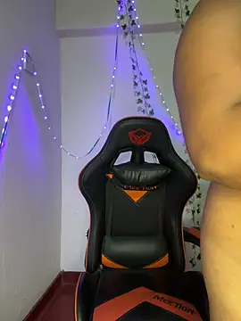 Snapshot of Ariana__Marie chatting on 02/23/26, 07:11 Ariana Marie online show from 02/23/26, 07:11