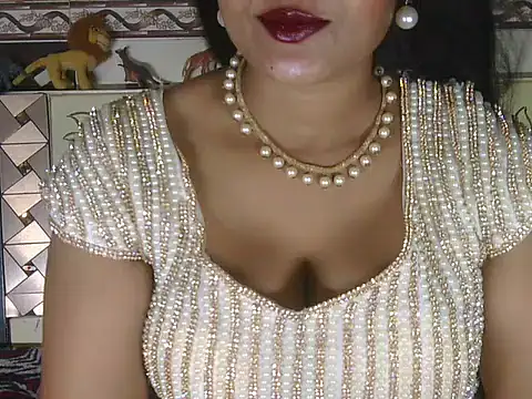 Snapshot of hotee_bhabi chatting on 06/16/26, 02:30 hotee bhabi online show from 06/16/26, 02:30