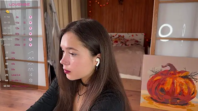 Snapshot of PlumyBun chatting on 10/29/25, 04:26 PlumyBun online show from 10/29/25, 04:26