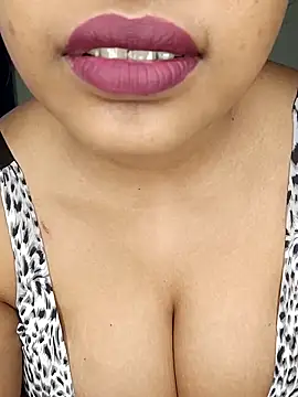 sex-withcouple online show from 02/21/26, 03:07