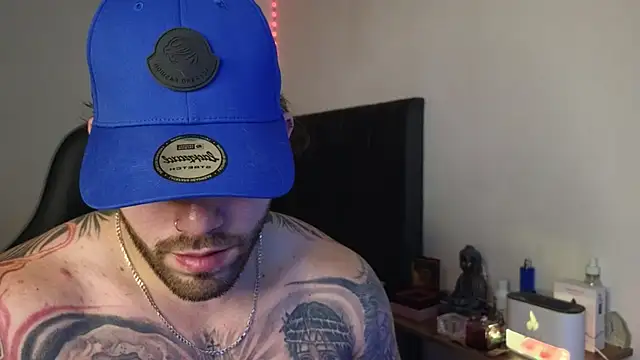 Ades Lowe online show from 03/15/26, 09:21