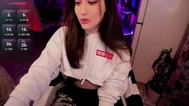 Snapshot of Sserendipityy chatting on 10/15/25, 03:45 Sserendipityy online show from 10/15/25, 03:45