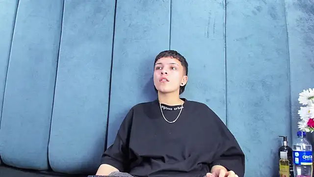 Snapshot of Megan_Thompson_ chatting on 02/21/26, 02:12 Megan Thompson online show from 02/21/26, 02:12