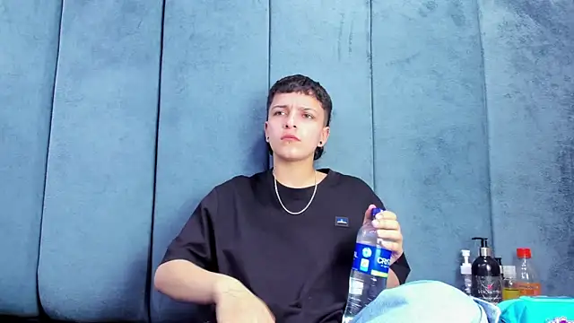 Snapshot of Megan_Thompson_ chatting on 02/28/26, 02:23 Megan Thompson online show from 02/28/26, 02:23