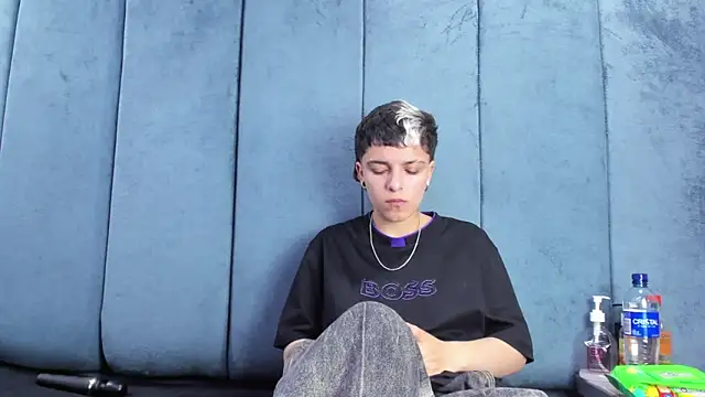Megan Thompson  online show from 05/07/26, 02:17