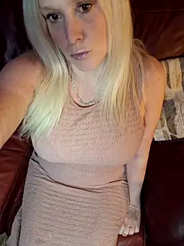 Bouncy-Bella28X online show from 02/22/26, 03:43