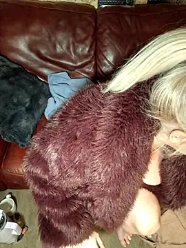 Bouncy-Bella28X online show from 03/16/26, 05:44