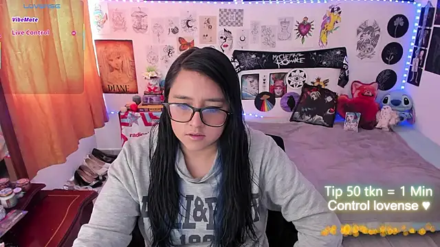 Cherry blush  online show from 03/19/26, 08:46