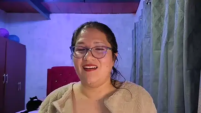 scarlett widow  online show from 02/07/26, 05:55