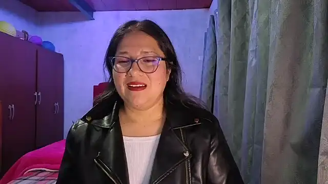 scarlett widow  online show from 02/26/26, 04:11