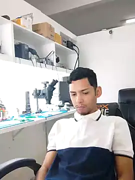 Oqui online show from 02/21/26, 12:50