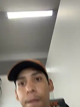 Oqui online show from 03/16/26, 08:24