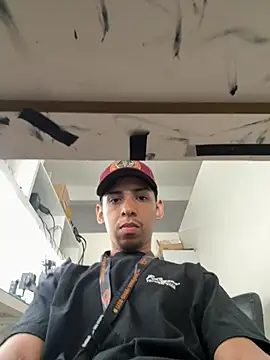 Oqui online show from 07/29/26, 07:23