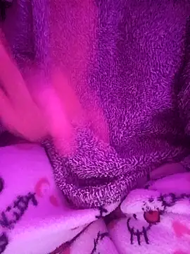 Hottiesophie online show from 05/08/26, 08:14