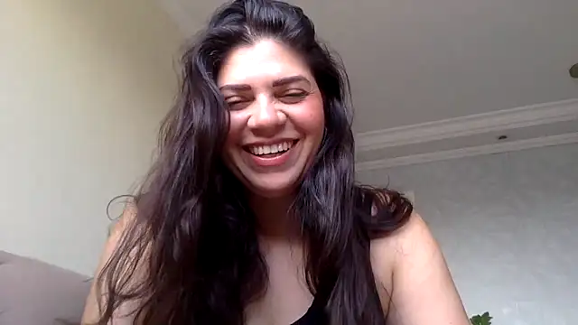 Snapshot of Melissa_Noir chatting on 10/25/25, 03:40 Melissa Noir online show from 10/25/25, 03:40