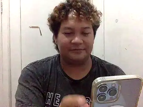 shufalicious online show from 12/19/25, 04:47