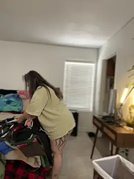 Alix Valentine online show from 04/18/26, 07:07