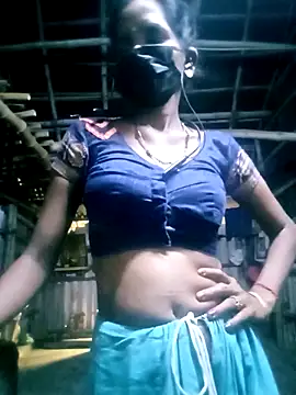 Snapshot of Tamilauntyhot chatting on 10/12/25, 02:54 Tamilauntyhot online show from 10/12/25, 02:54