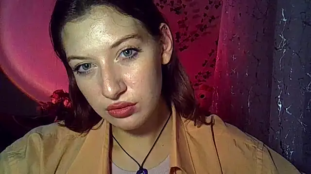 Snapshot of Lily_Ember chatting on 11/07/25, 06:41 Lily Ember online show from 11/07/25, 06:41