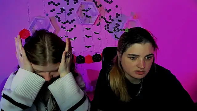 inga gree online show from 10/28/25, 07:49