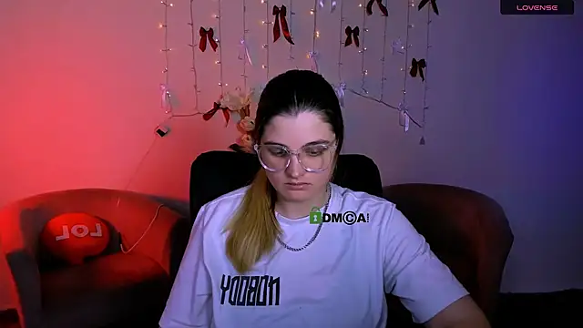 inga gree online show from 02/04/26, 08:14