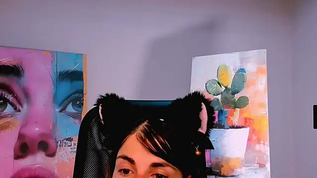 MartaEdams online show from 09/19/25, 06:04