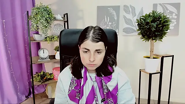 MartaEdams online show from 03/25/26, 06:30