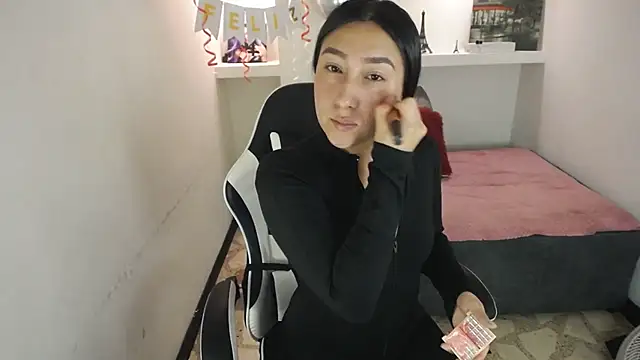 Snapshot of miaa_scott7 chatting on 11/14/25, 12:26 miaa scott7 online show from 11/14/25, 12:26