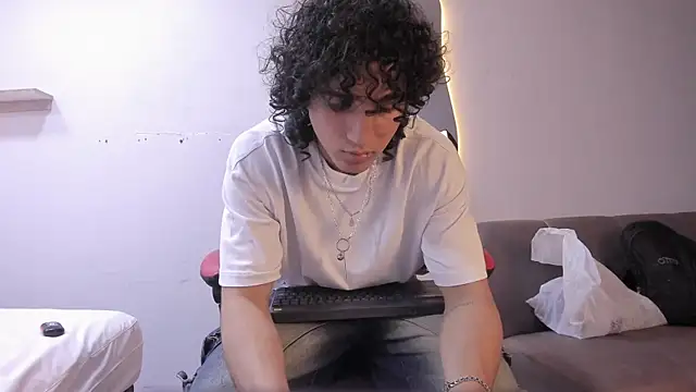 JackesTaylor online show from 02/06/26, 06:29