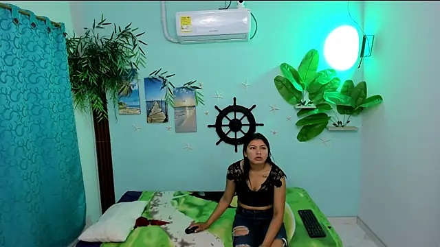 eladyrous98 online show from 09/24/25, 01:03