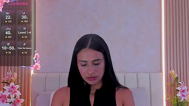 ZOEBARLOWE online show from 10/29/25, 07:04