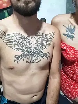 parejajuguetona420 online show from 03/01/26, 02:02