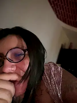 Snapshot of victoria_amatista_ chatting on 09/26/25, 11:42 victoria amatista online show from 09/26/25, 11:42