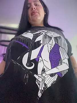 Snapshot of victoria_amatista_ chatting on 01/14/26, 09:20 victoria amatista online show from 01/14/26, 09:20