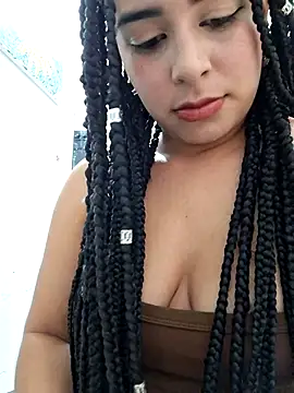 Snapshot of channell0 chatting on 11/29/25, 05:10 channell0 online show from 11/29/25, 05:10